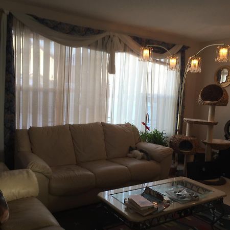 Somerset Calgary B&B Luaran gambar